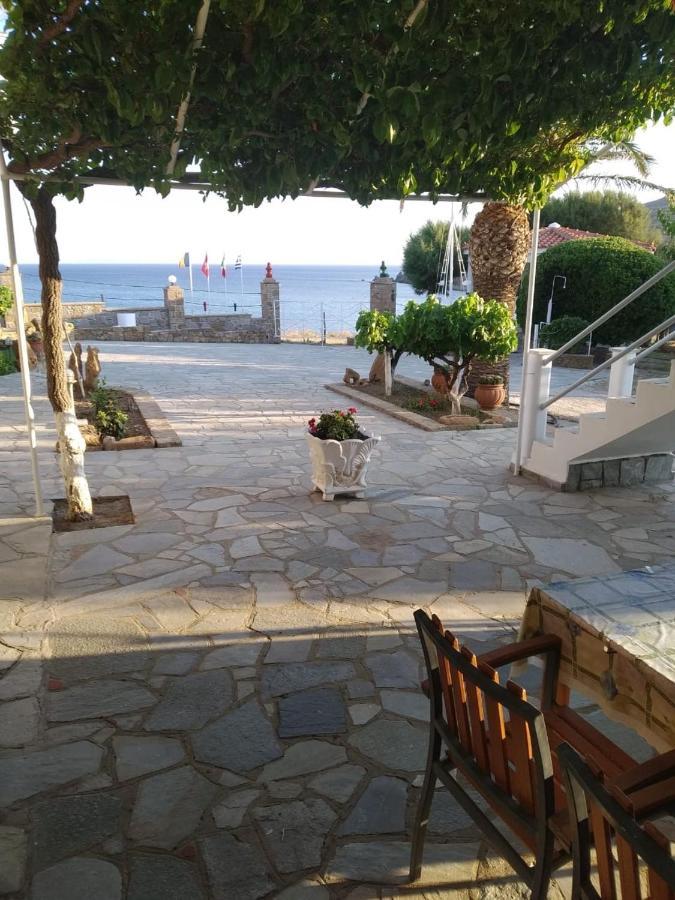 Mabella Beach Плати Екстериор снимка