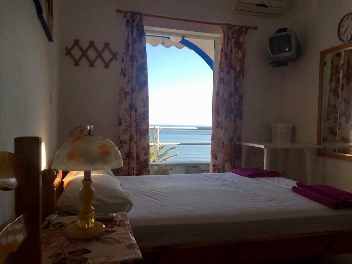 Mabella Beach Плати Екстериор снимка