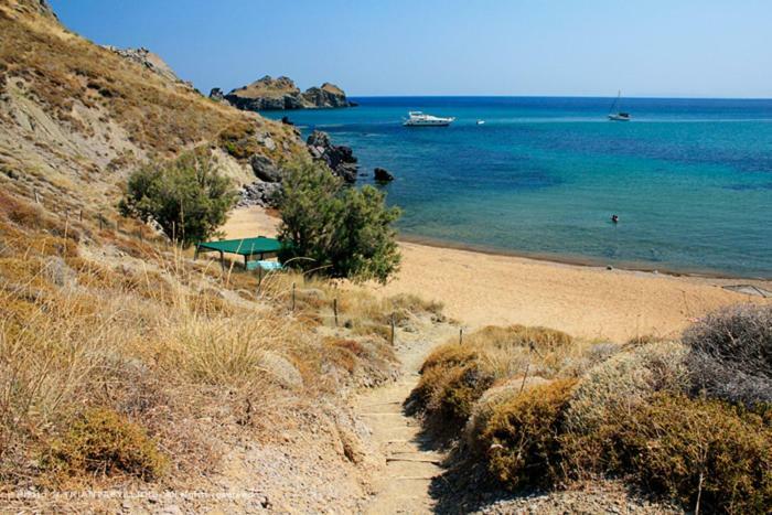 Mabella Beach Плати Екстериор снимка