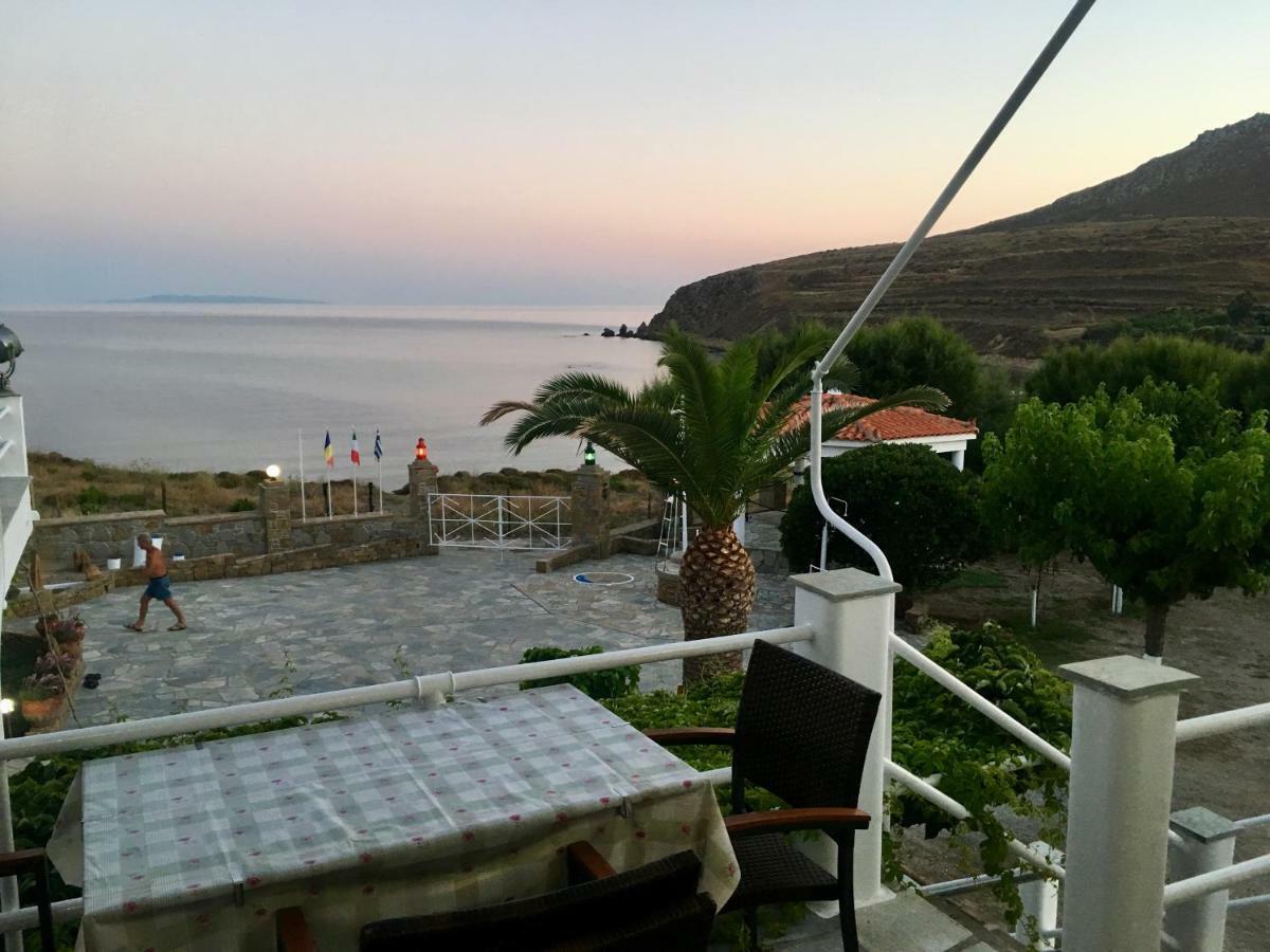Mabella Beach Плати Екстериор снимка