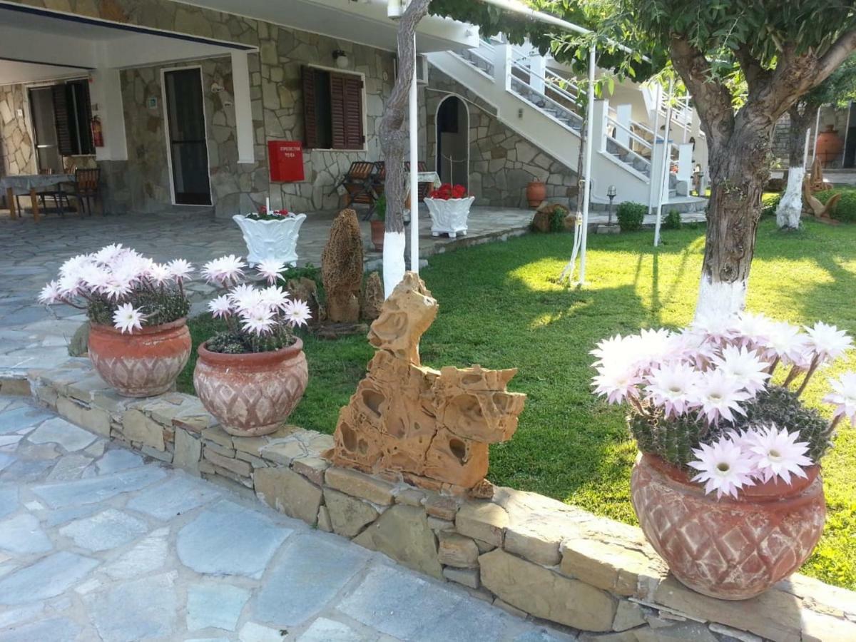 Mabella Beach Плати Екстериор снимка